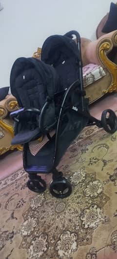 UK Imported Stroller / Pram For Twin in Excelent Condition