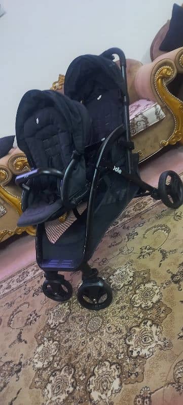 UK Imported Stroller / Pram For Twin in Excelent Condition 0