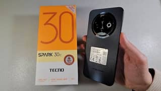 Tecno spark 30c 12/ 128  only 43 days use hua ha ful warranty ma ha