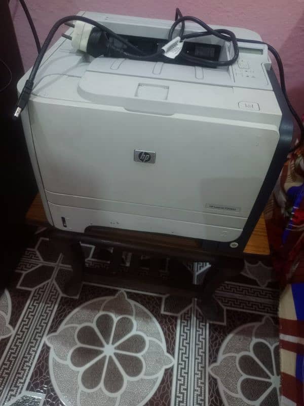 HP Laserjet p2055d 0