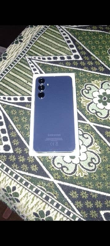 Samsung A55  5g   8/128 eyes blue colour 0