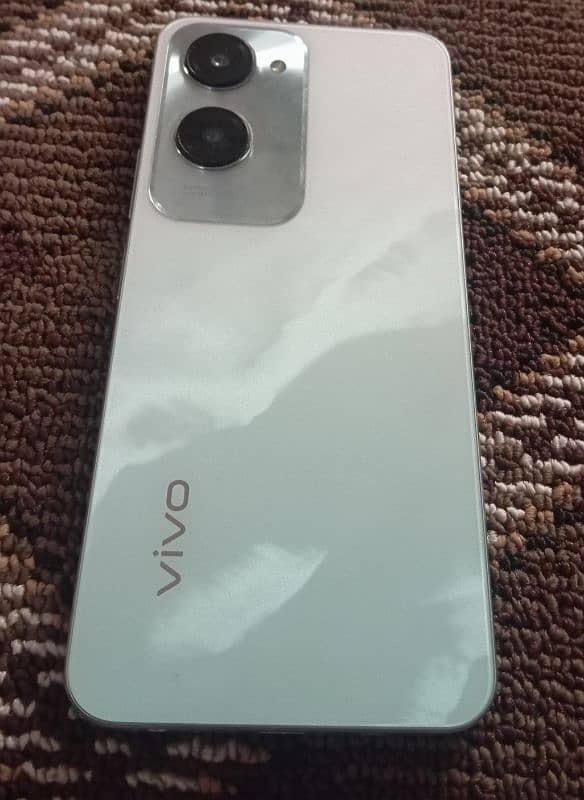 vivo y18 latest version 8/128 storage for sale 4