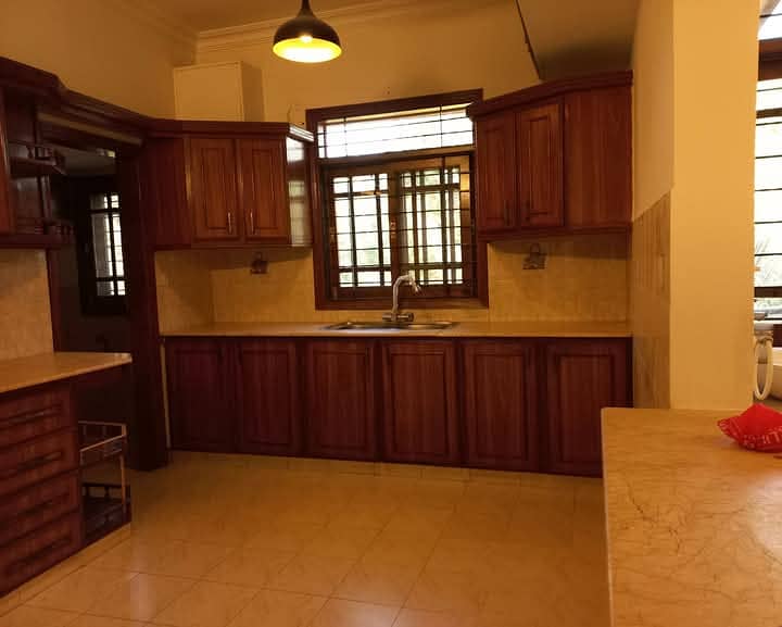 3 Bedrooms Portion For Rent In DHA Phase 6 4