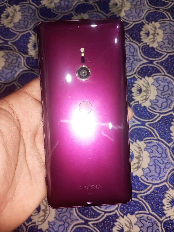 exchange with good mobile Sony xperia xz3 official pta Aproved 4 64 GB 1