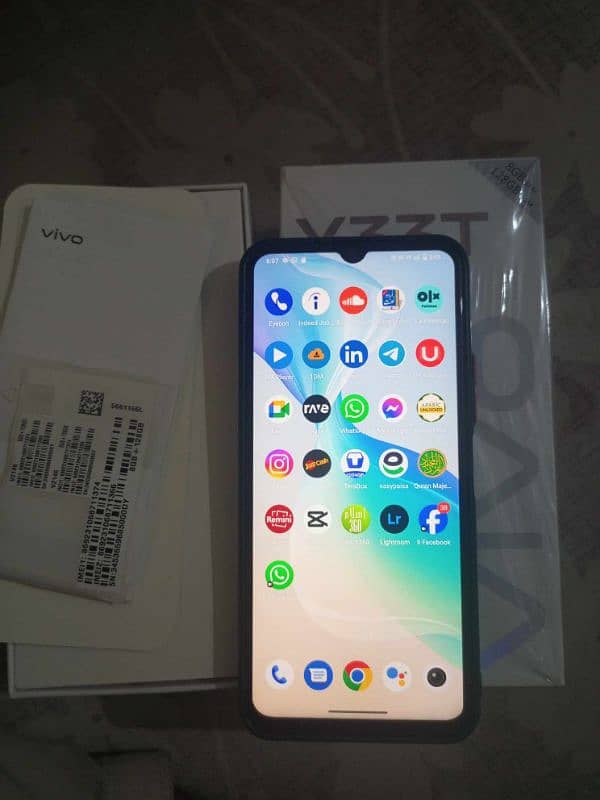 Vivo Y33T 8+4 gb RAM & 128 gb storage 10 by 10 complete Box 4