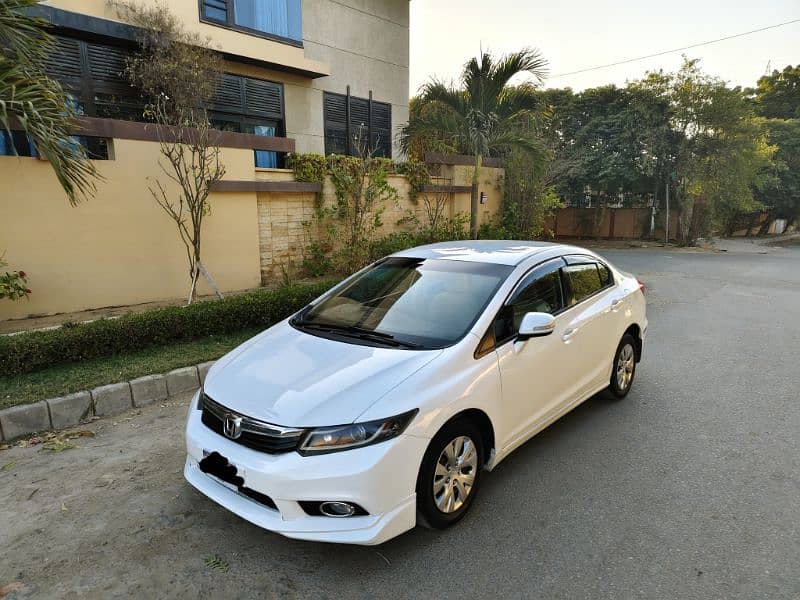 HONDA CIVIC TRIBORN VTI PROSMATIC MODEL 2013 ORIGINAL WHITE (63000) KM 0