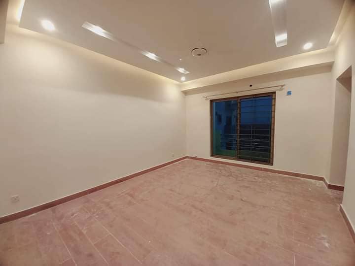 Brend New apartment available for Rent in Askari 11 sec-D Lahore 15