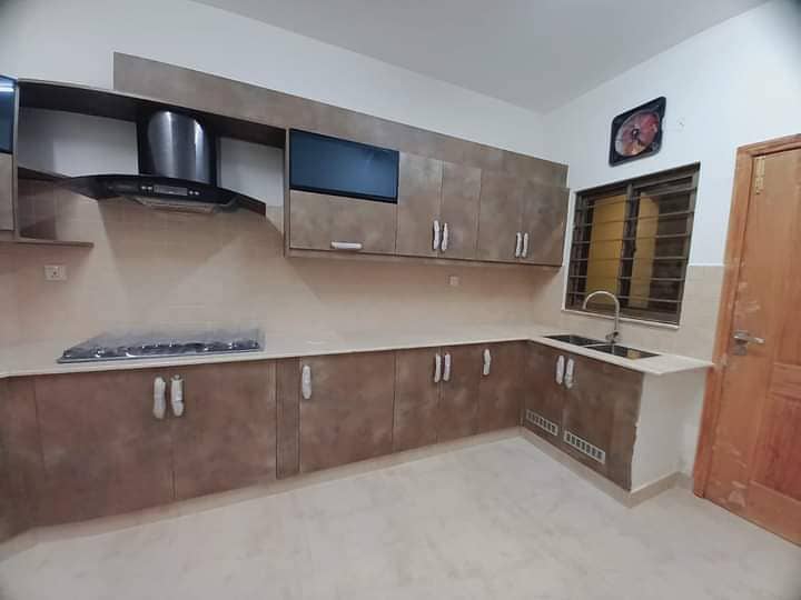 Brend New apartment available for Rent in Askari 11 sec-D Lahore 17