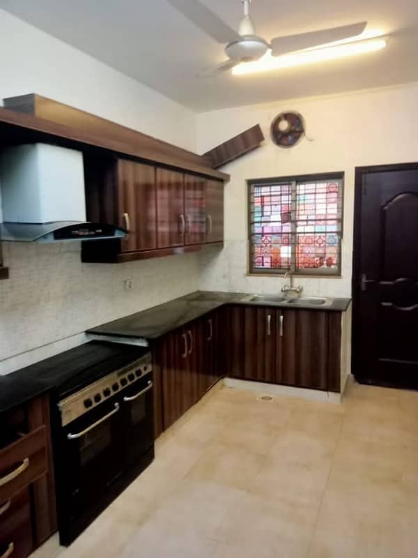 4 Bed House available for Rent in Askari 11 sec-B Lahore 14