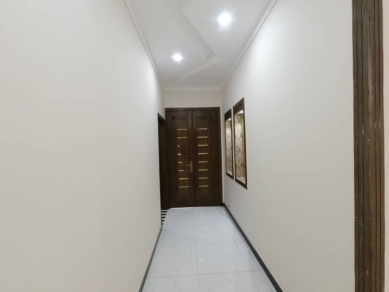 10 Marla House Available For Sell In G-15 Reail Picture Five House Available 8