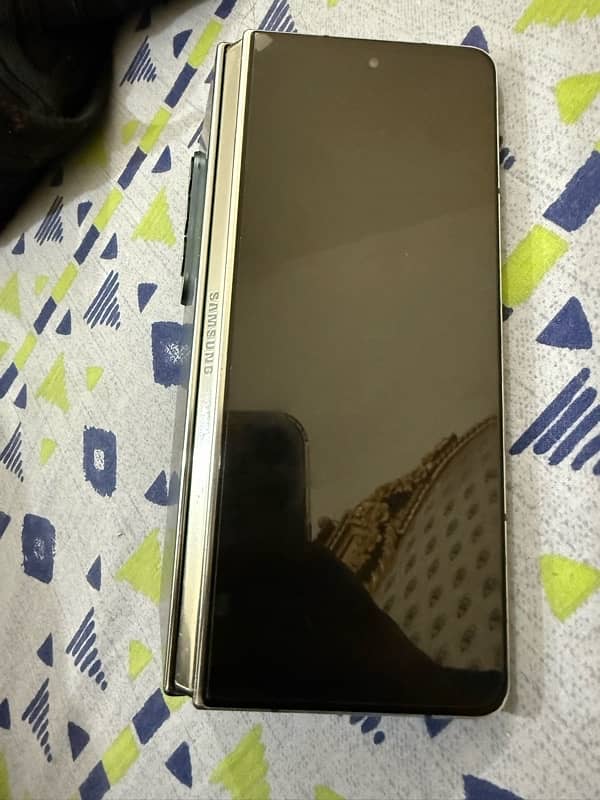 Samsung z fold inner display not working 2