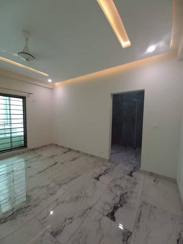 12 Brand New Apartment For Rent In Askari 11 Sec-B Lahore 20