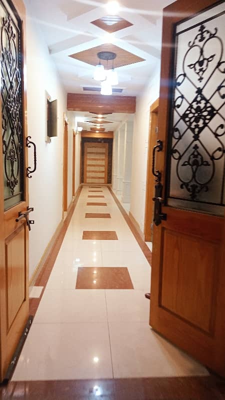 New apartment available for sale in Askari 11 sec-B Lahore 6