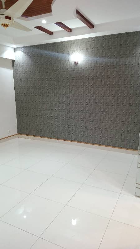 New apartment available for sale in Askari 11 sec-B Lahore 12