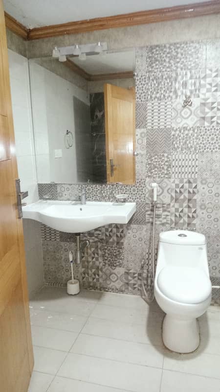 New apartment available for sale in Askari 11 sec-B Lahore 24