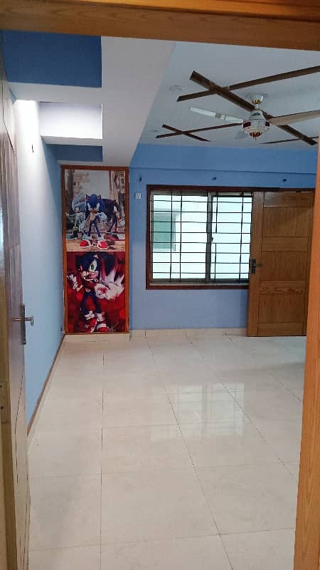 New apartment available for sale in Askari 11 sec-B Lahore 27