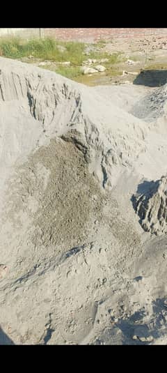 Construction Material Stone for sale/ Kali Bajri For sale/ Bajri for