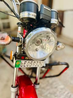 Suzuki GS 150