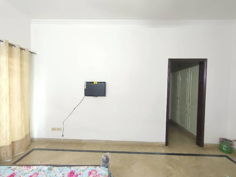 Fully Furnished Room Available For Rent Near Ranger Head Quarter Lahore. 3