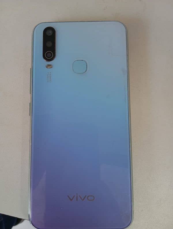 vivo y17 1