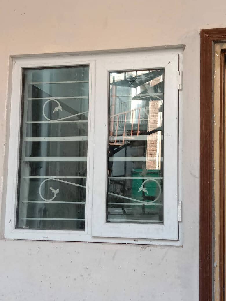 Aluminium Door And Windows/ Upvc Windows/ Mirrors / Glass Partitions 9