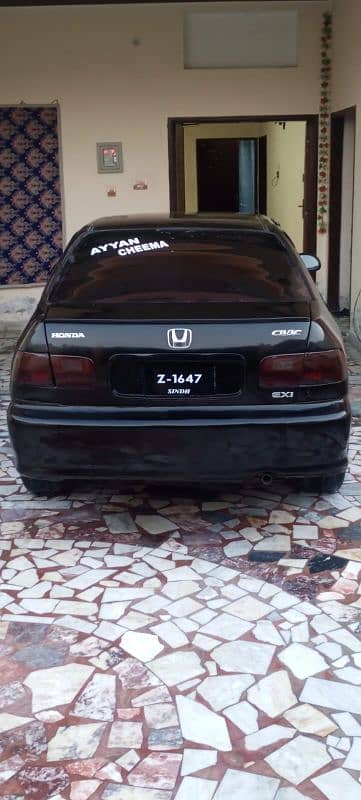 Honda Civic A. c Lpg average 20 plus 5