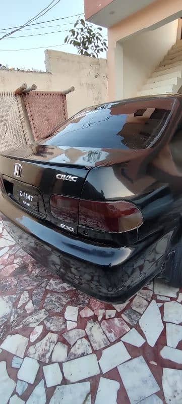 Honda Civic A. c Lpg average 20 plus 13