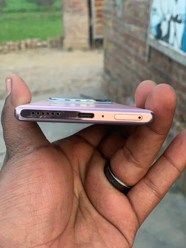 INFINIX ZERO 40   (only sale) exchange ni  krnaa 4