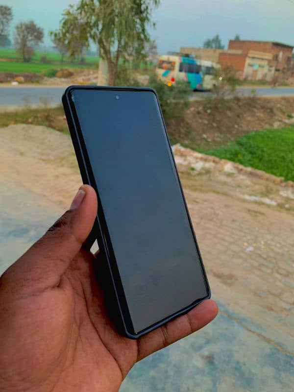 INFINIX ZERO 40   (only sale) exchange ni  krnaa 7