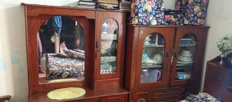 Show Case or Dressing table for sale urgent 1