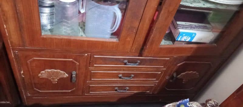 Show Case or Dressing table for sale urgent 3