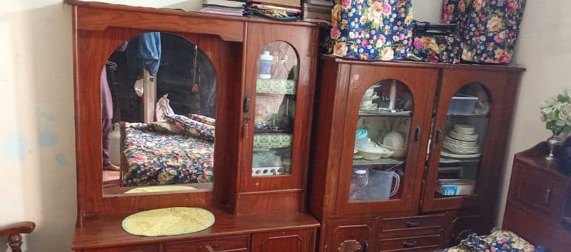 Show Case or Dressing table for sale urgent 6