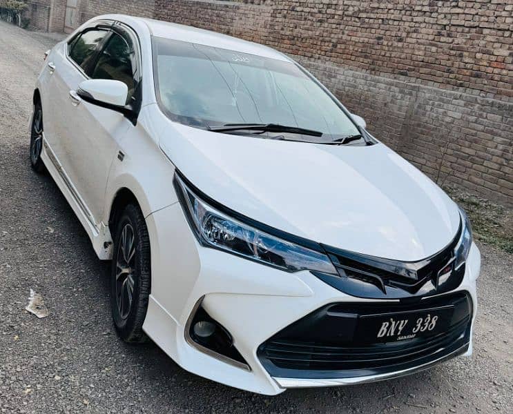 Toyota Corolla Altis 2018 1