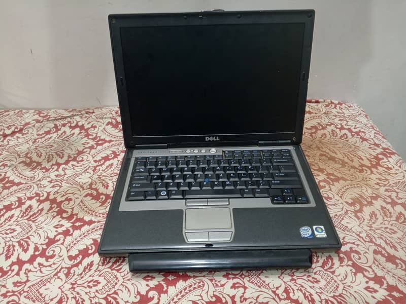 Dell latitude 630 lap top 3