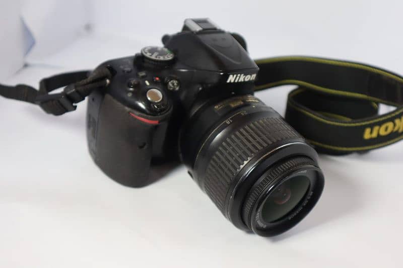 Nikon D5200 10