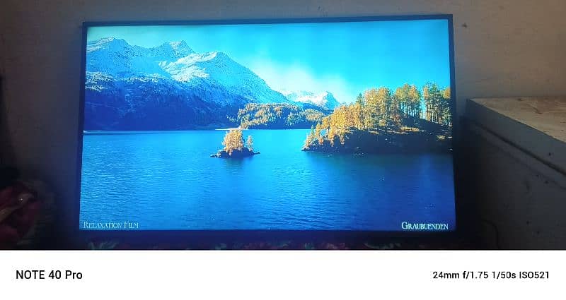 55 inch sony led. model 8000H 4