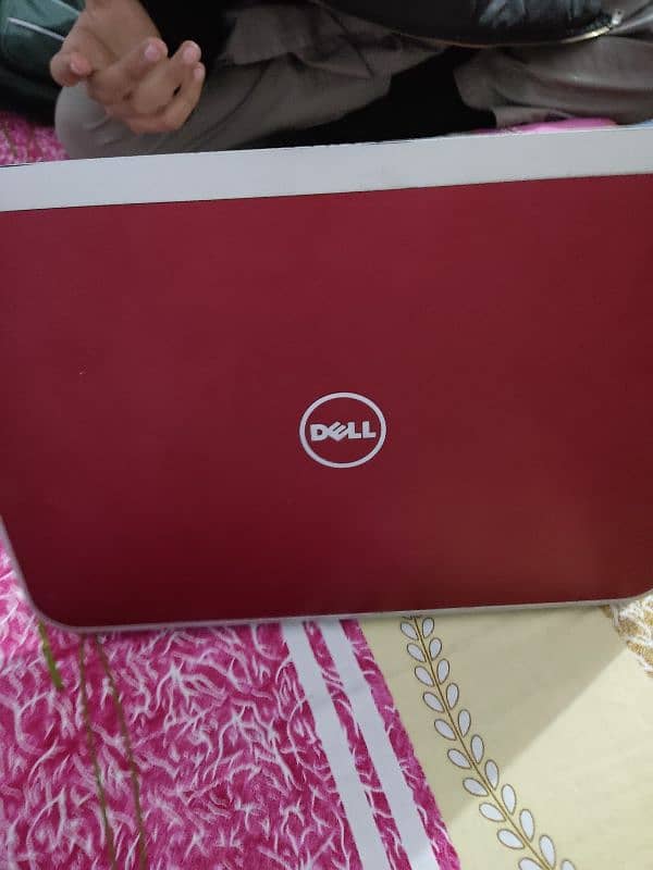 Dell laptop 3