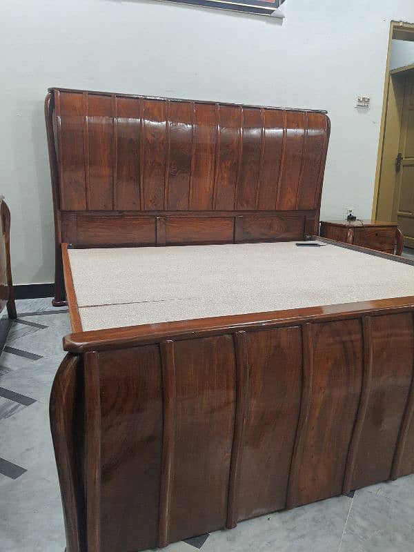 Seesham pure wood King size New Not used (jis mrzi ko check krwain) 0