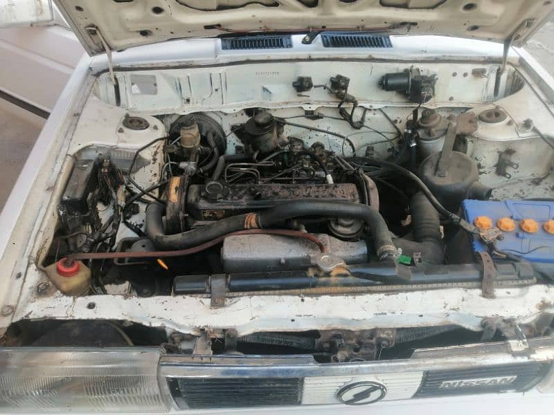 Nissan Sunny Diesal 4