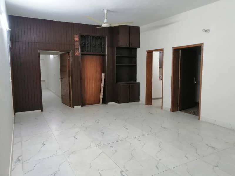 Ideally Located Upper Portion Of 1 Kanal Is Available For rent In Lahore 0