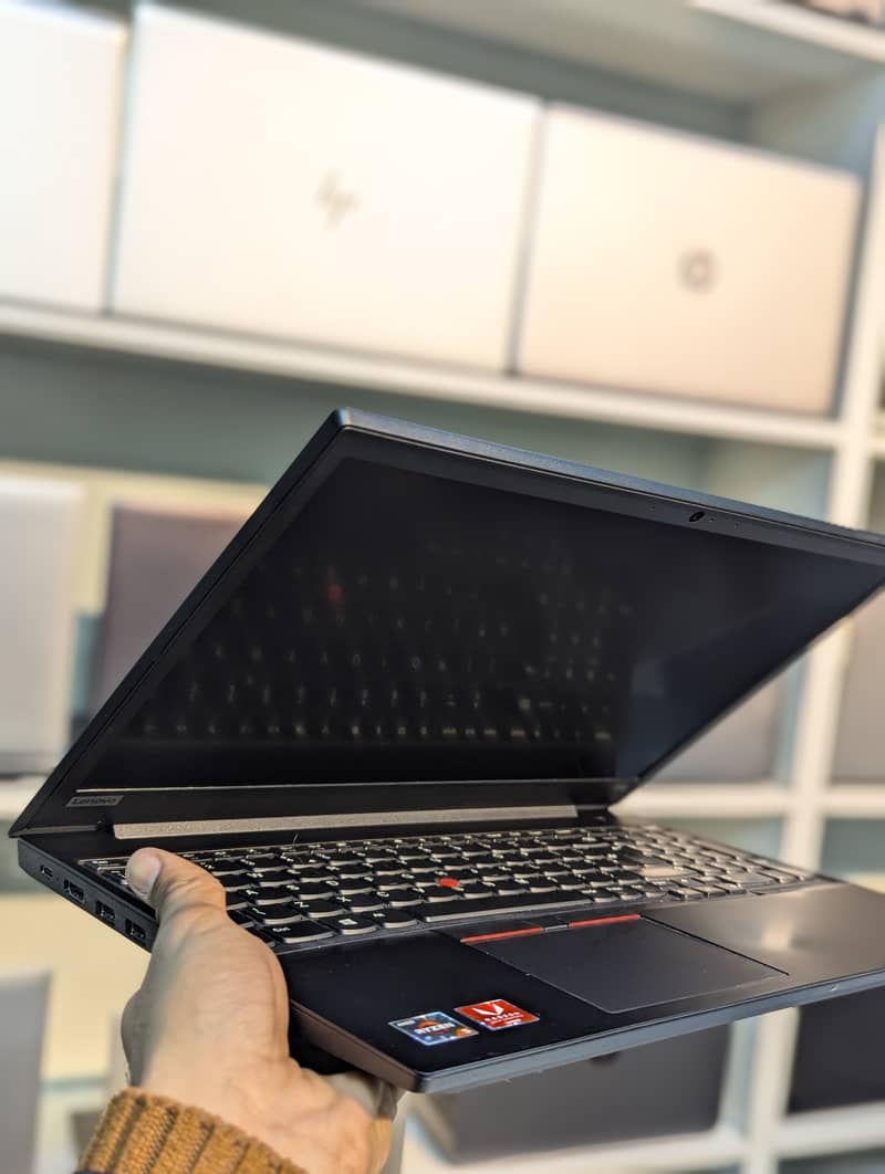 Lenovo E595 AMD Ryzen 7 3700 U/Gaming Laptop for sale 2