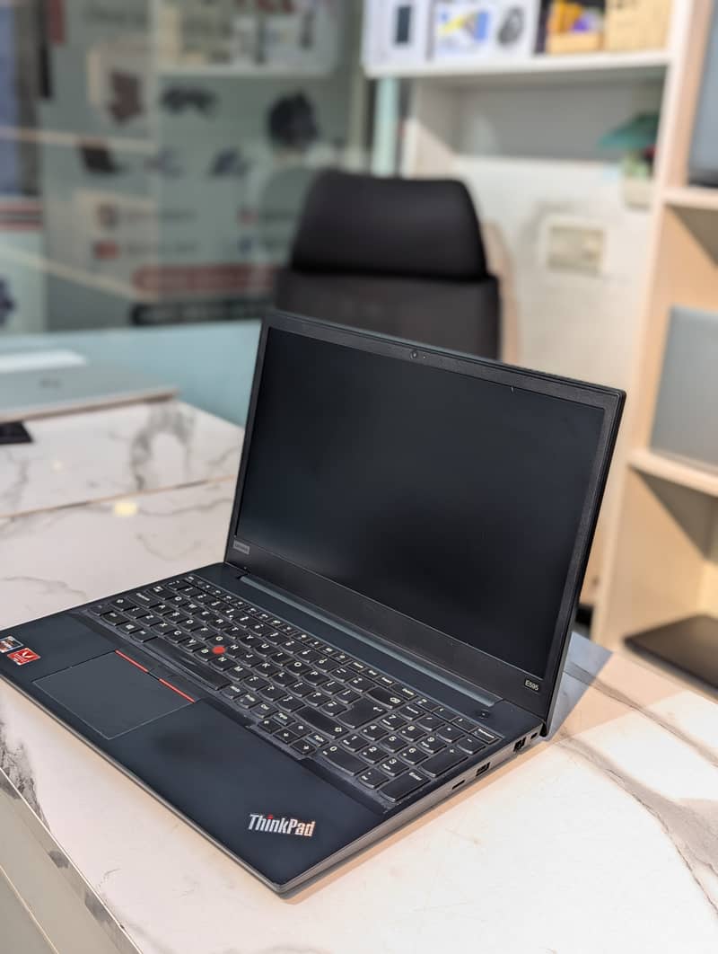 Lenovo E595 AMD Ryzen 7 3700 U/Gaming Laptop for sale 3