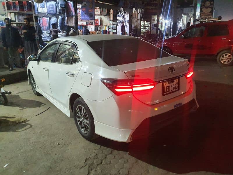 Toyota Corolla GLI 2018 4