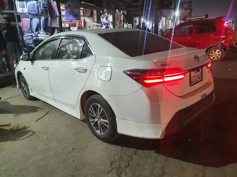 Toyota Corolla GLI 2018 5