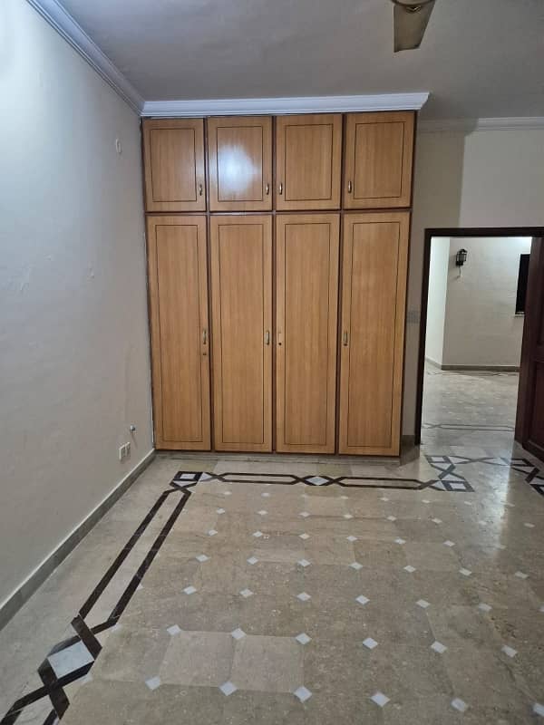 01 KANAL LOWER PORTION FOR OFFICE ACTIVITIES FOR RENT IN JOHAR TOWN LAHORE 9