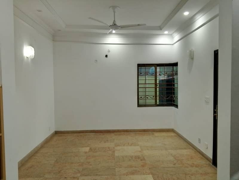 05 MARLA NEW TYPE HOUSE FOR RENT IN JOHAR TOWN LAHORE 0