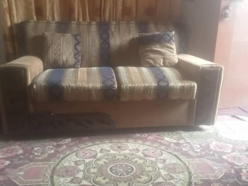 New 7 seater sofa urgent sale 1