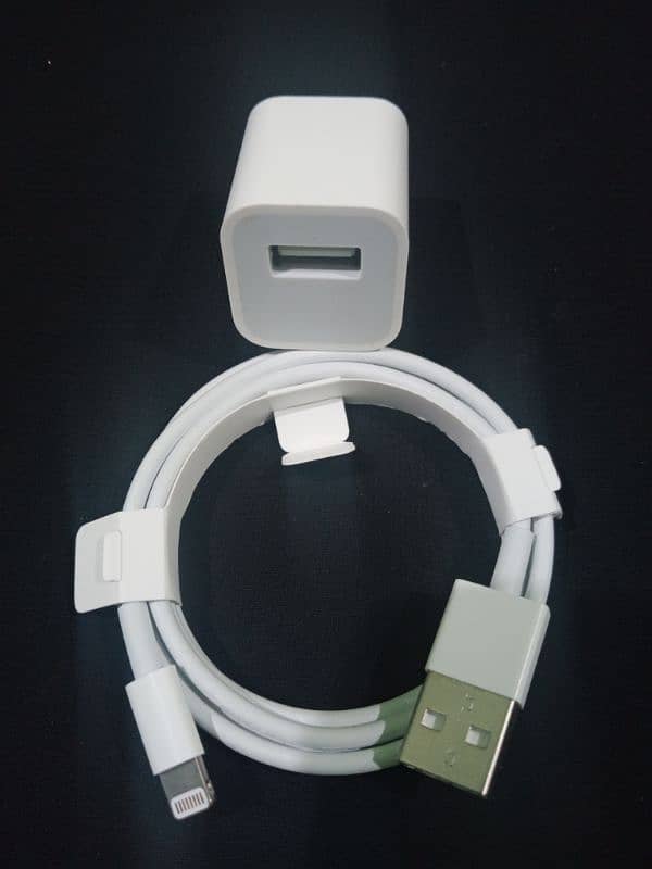 ifone original charger & cable 3