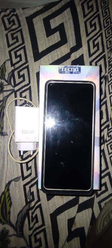 Tecno Pova 6/128 with box and charger 4