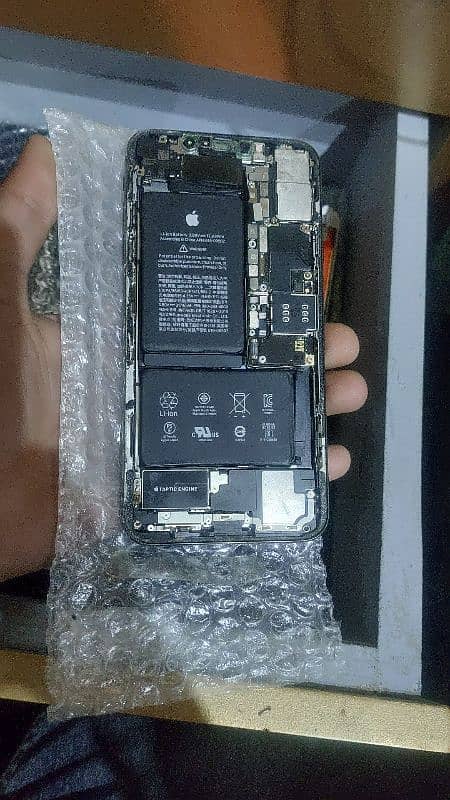 I PHONE XS MAX PARTS AVAIBLE HAi 0